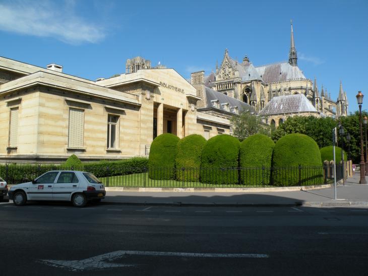  bibliothèque municipale
